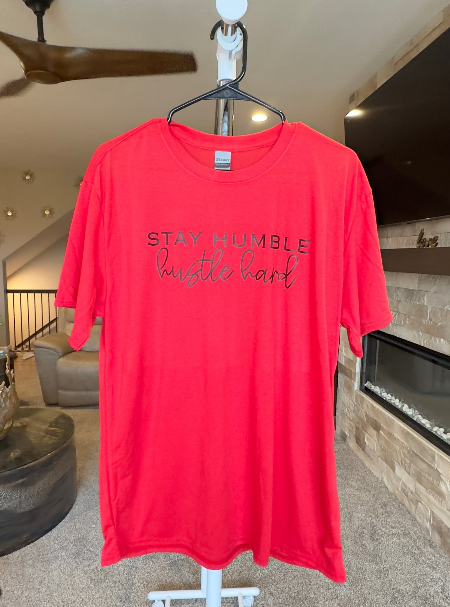Large | Stay Humble Hustle Hard | Red | Tee & Tank Sale