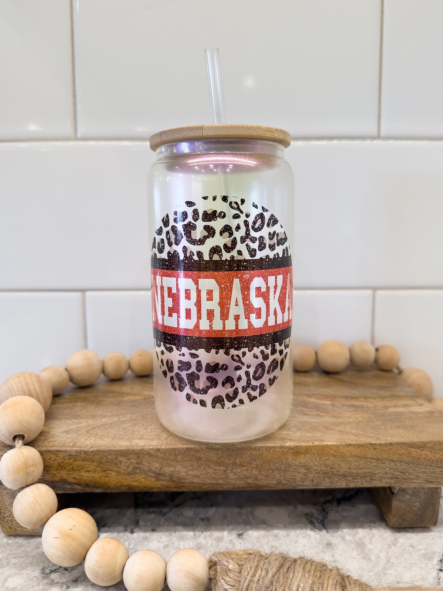 Nebraska Leopard | 16 oz Can Glass with Bamboo Lid | Purple Iridescent | Glass Drinkware