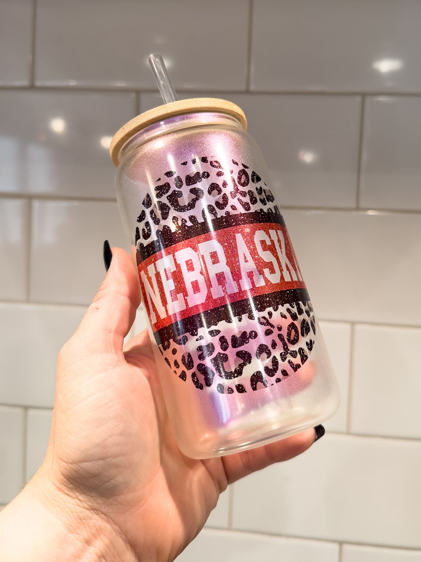 Nebraska Leopard | 16 oz Can Glass with Bamboo Lid | Purple Iridescent | Glass Drinkware